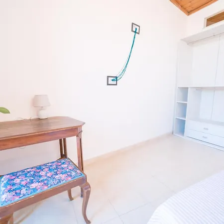 Apartamento Yenne Cagliari