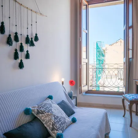 Apartamento Yenne Cagliari
